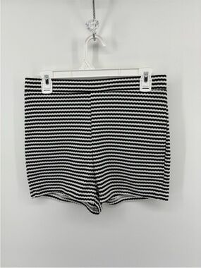Missguided Monochrome Striped High Waist Shorts